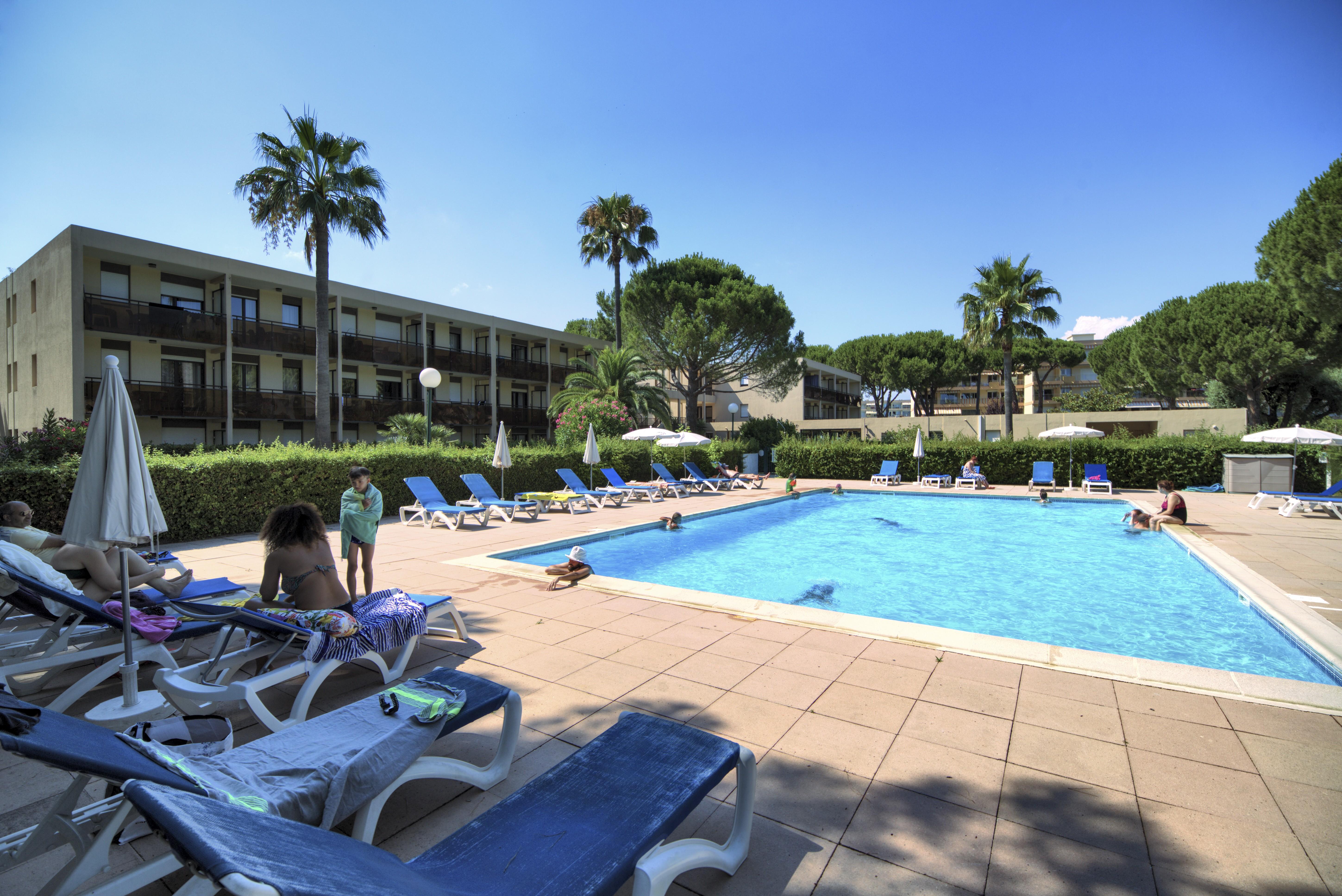 Residence Pierre & Vacances Les Jardins Ombrages Mandelieu-la-Napoule Exterior foto