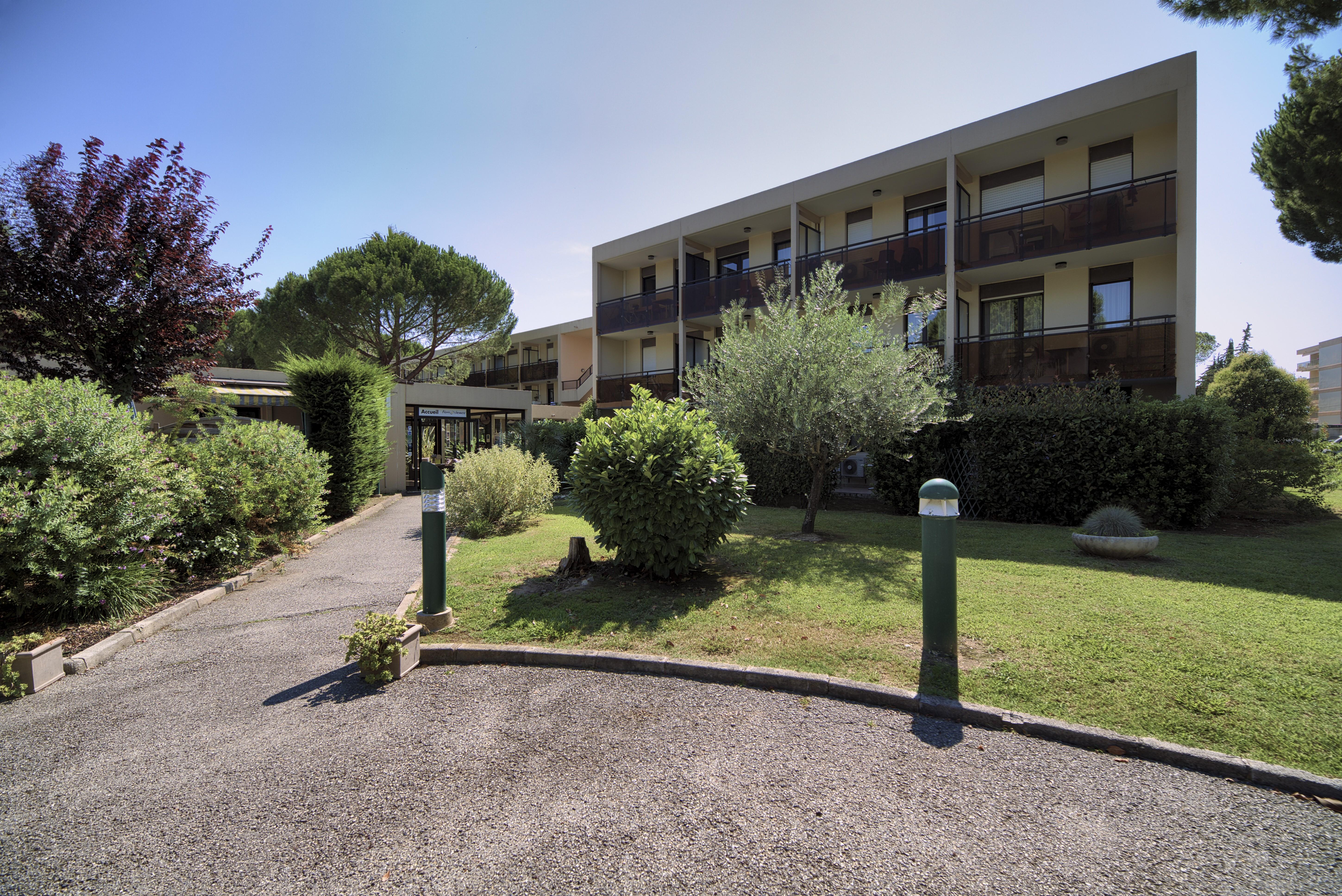 Residence Pierre & Vacances Les Jardins Ombrages Mandelieu-la-Napoule Exterior foto