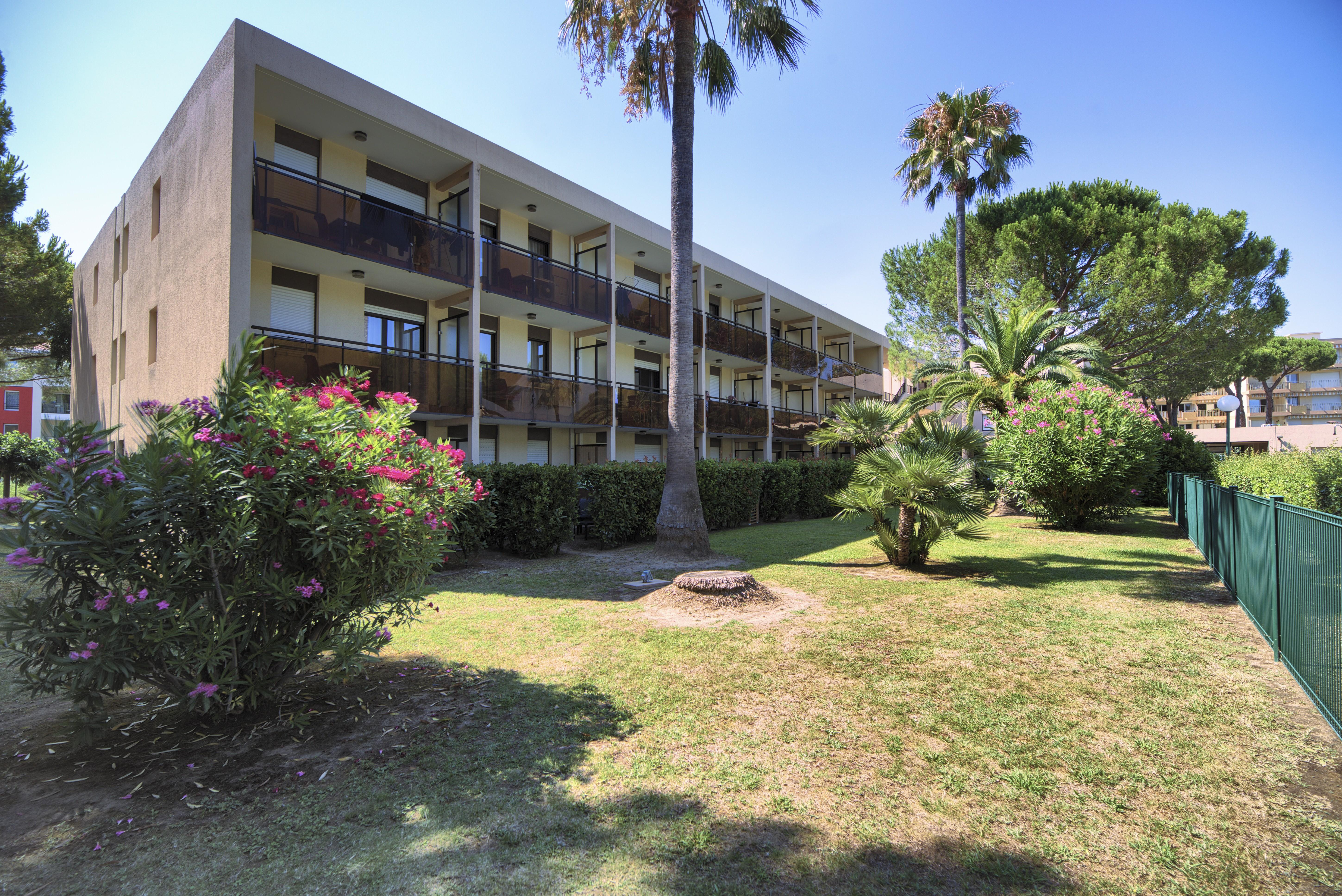 Residence Pierre & Vacances Les Jardins Ombrages Mandelieu-la-Napoule Exterior foto
