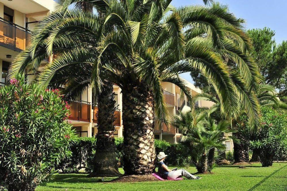 Residence Pierre & Vacances Les Jardins Ombrages Mandelieu-la-Napoule Exterior foto